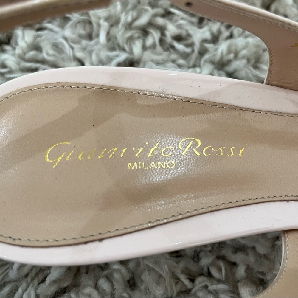 Gianvito Rossi Pointed Toe Patent Slingbacks - EU 40 - 9.5-10 U.S. - Picture 16 of 17